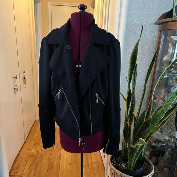 Bisou Bisou Jackets & Blazers - $20 True Black Jacket. Bisou Bisou